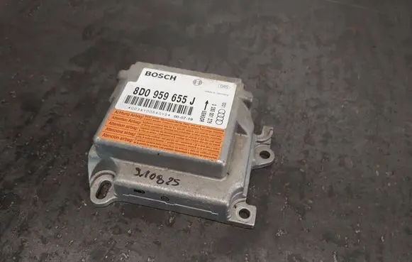 Audi A4 S4 B5 8D Airbag control unit/module 8D0959655J 0285001276