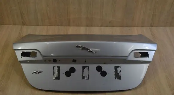 Jaguar XF X250 Tailgate/trunk/boot lid