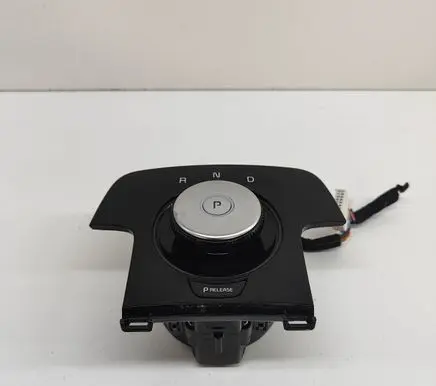 KIA Niro Gear shifter/selector 467W0Q4200