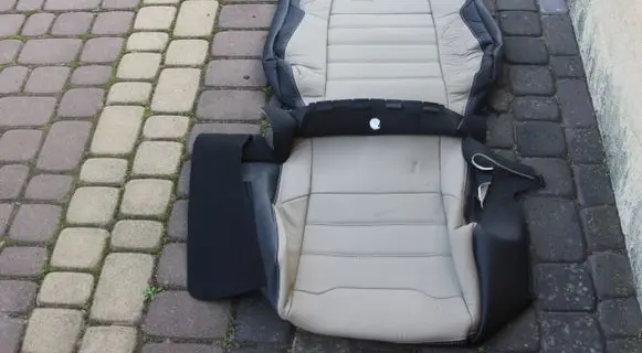 Toyota RAV 4 (XA40) Other seats PW2200R200C5