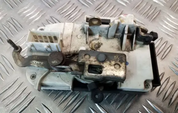 Citroen C8 Front door lock
