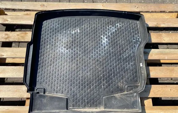 Opel Vectra C Rubber trunk/boot mat liner 9162750