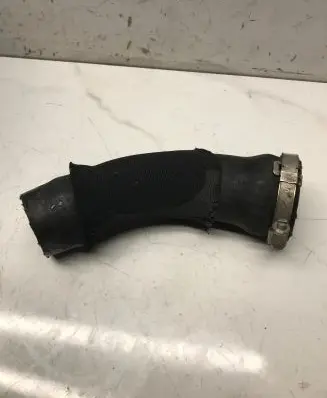 Audi A6 S6 C6 4F Intercooler hose/pipe 4F0145709L