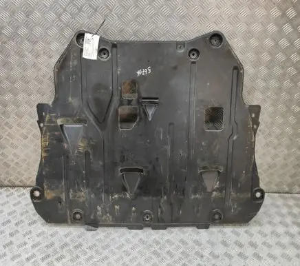 Volvo XC40 Engine splash shield/under tray 32241301 32352480