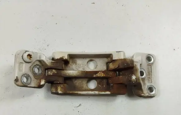 Volkswagen Crafter Rear door upper hinge A9067400137