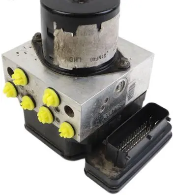 Opel Insignia A ABS Pump 13328651 16817011 16312211K