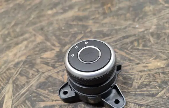 Alfa Romeo Stelvio Other switches/knobs/shifts 156129256 156129322
