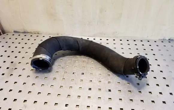 Audi A4 S4 B8 8K Intercooler hose/pipe 8K0145709T