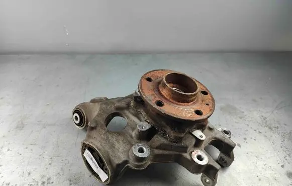 Volvo S60 Rear wheel hub 31476232 32395007