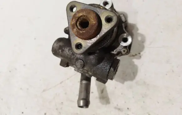 BMW 1 E81 E87 Power steering pump 6768155015 7692974546