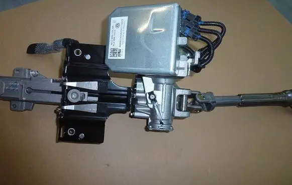 Volkswagen Polo V 6R Steering wheel axle JA0065318