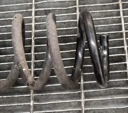 Hyundai Tucson TL Rear coil spring CA00RF10
