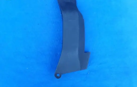 Mazda CX-7 Radiator trim EH64561Y1