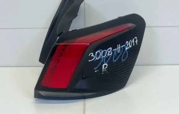 Rear/tail lights