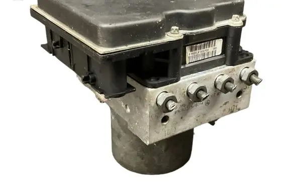 Mercedes-Benz B W245 ABS Pump A0064316312 0265230373
