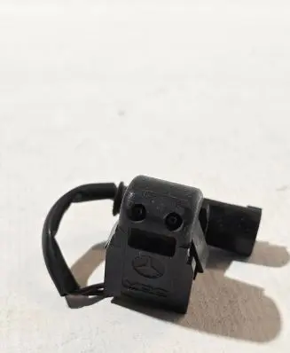Mercedes-Benz C W203 Windshield washer spray nozzle BR203