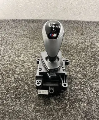 BMW M2 F87 Gear shifter/selector 8072022