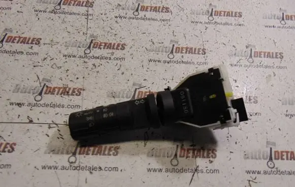 Nissan Qashqai+2 Indicator stalk