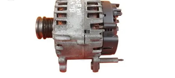Volkswagen Golf VII Generator/alternator 04E903023K CXS