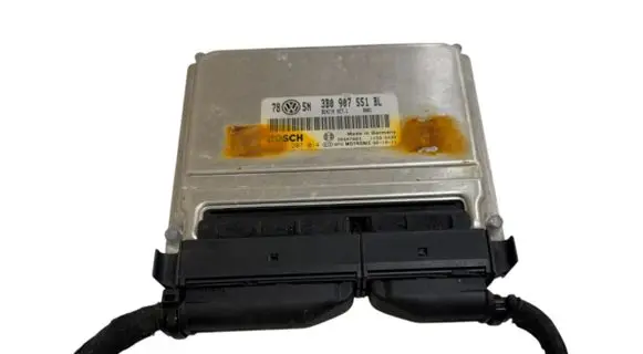 Volkswagen PASSAT B5.5 Engine control unit/module 3B0907551BL 26SA7083 0261207014