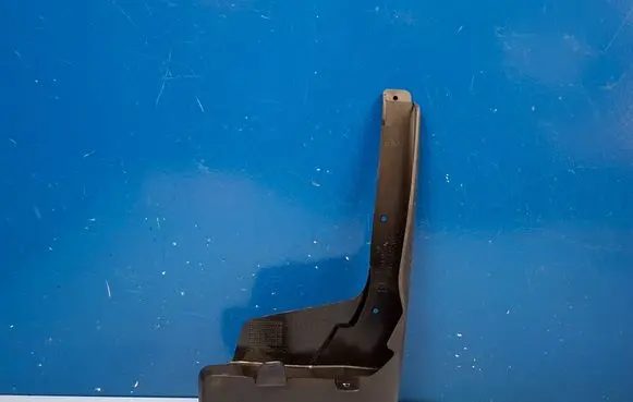 Lexus RX 450H Front mudguard 76622YY110A PU0604801T