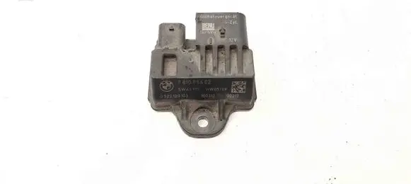 BMW X3 F25 Glow plug pre-heat relay 7810856