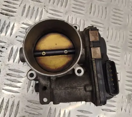 Volvo V70 Throttle valve 8677796 021019 10D19