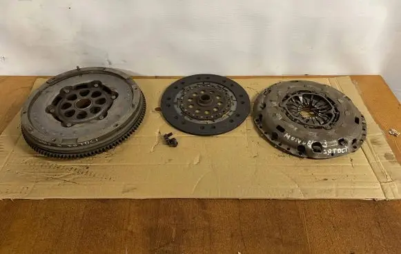 Ford Mondeo Mk III Clutch set kit