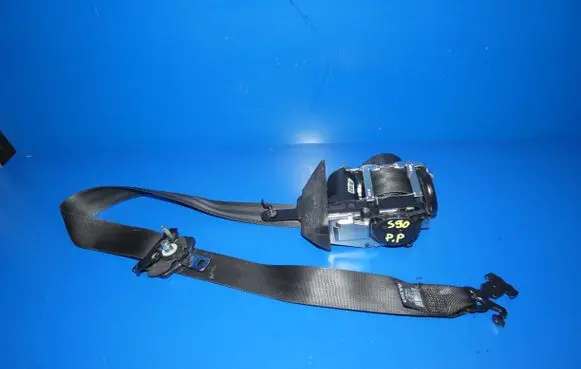 Volvo S90, V90 Front seatbelt 