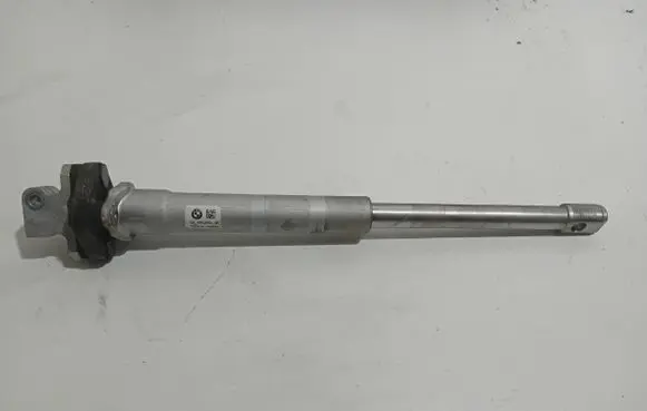 BMW 7 G11 G12 Steering column universal joint 6862654 2004589