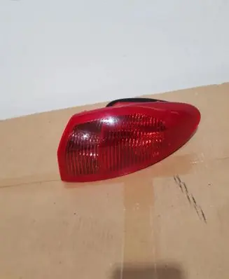 Alfa Romeo 147 Rear/tail lights 46556347