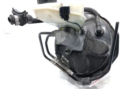 Volvo V70 Brake booster P31274069