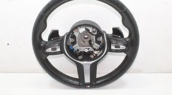 BMW X2 F39 Steering wheel 7848638