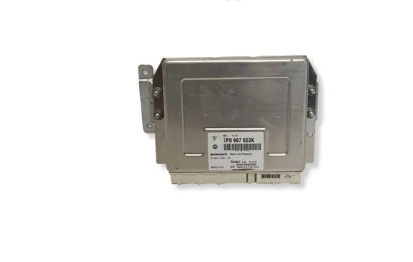 Volkswagen Touareg II Air suspension control unit module (rear) 7P0907553K