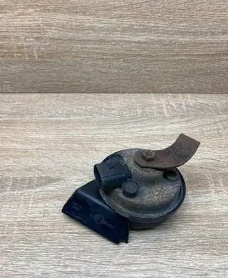 Volvo S40, V40 Horn signal 007728 A28657625 400HZ