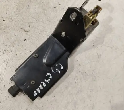 Citroen C5 Tailgate window lock/catch/latch 352101