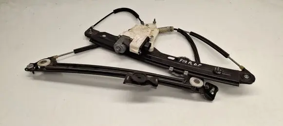 BMW 5 GT F07 Front door window regulator with motor S007017314B