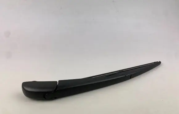 Toyota RAV 4 (XA50) Rear wiper blade 