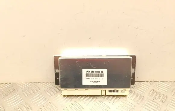 Mercedes-Benz EQC Other control units/modules A2139008329
