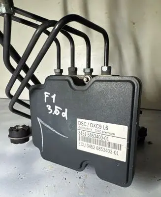 BMW 5 F10 F11 ABS Pump 6853400