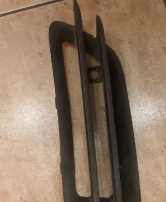 Volvo S70 V70 V70 XC Front bumper lower grill 0091515