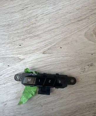Volvo XC90 Seat memory switch 31376462 18JUL24