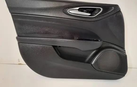 Alfa Romeo Giulia Coupe rear side trim panel JC3078270