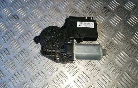 Volkswagen Transporter - Caravelle T5 Front door window regulator motor 7H1959801 0130821999