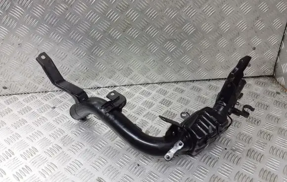 Toyota Corolla Verso E121 Turbo air intake inlet pipe/hose BRAK