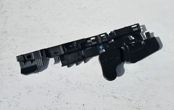 Peugeot 508 II Rear bumper mounting bracket 9817645080