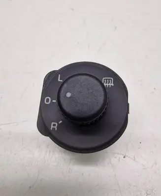 Skoda Octavia Mk2 (1Z) Wing mirror switch 1Z1959565A 1026