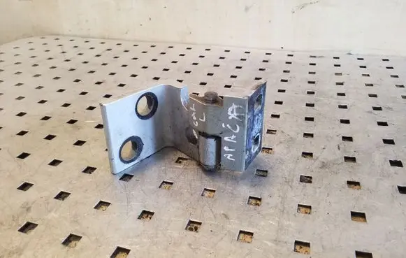 BMW X5 E53 Rear door lower hinge