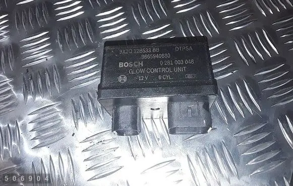 Citroen C5 Glow plug pre-heat relay 9665940680