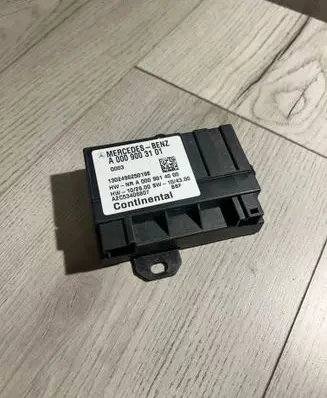 Mercedes-Benz Sprinter W906 Fuel injection pump control unit/module A0009003101 A0009014000 A2C53406807